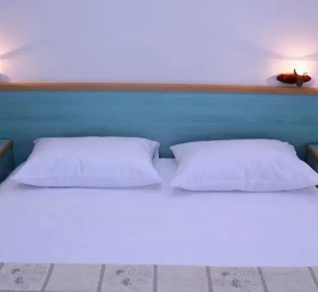 Delfin Hotel 3*